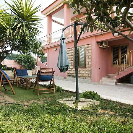 La Rosa Del Deserto Bed and Breakfast Scicli Buitenkant foto