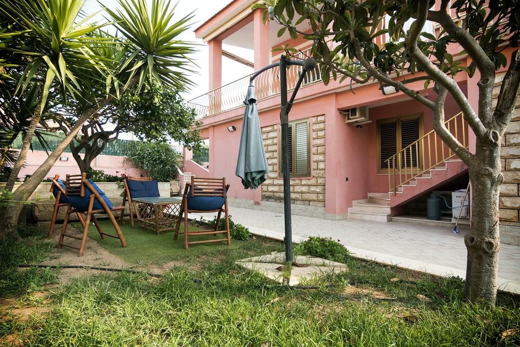 La Rosa Del Deserto Bed and Breakfast Scicli Buitenkant foto