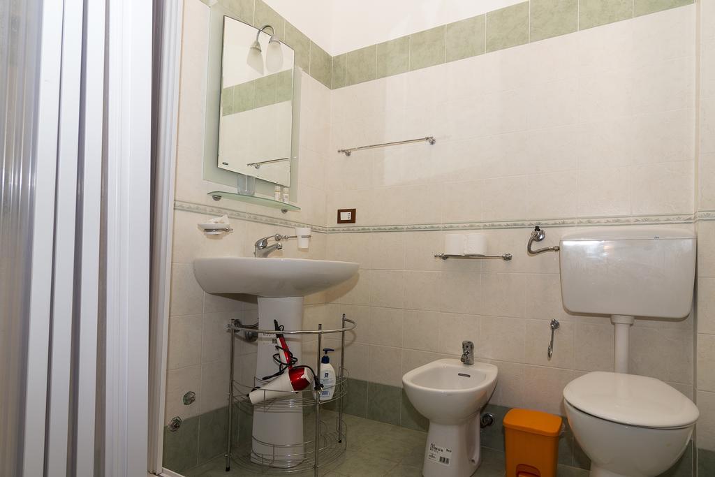 La Rosa Del Deserto Bed and Breakfast Scicli Kamer foto