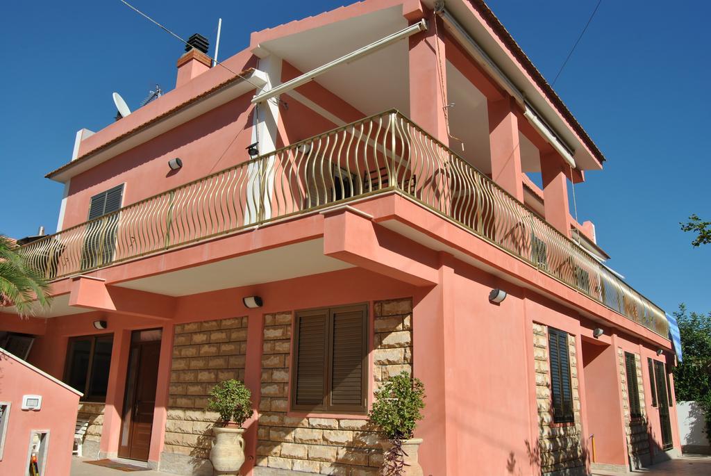 La Rosa Del Deserto Bed and Breakfast Scicli Buitenkant foto